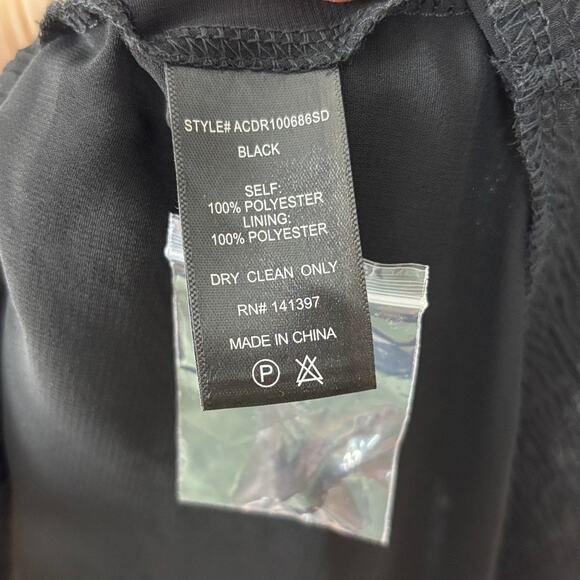 ASTR the Label Black Tiered Maxi Dress Small plunge romantic Fairy Goth Morticia - Picture 8 of 8